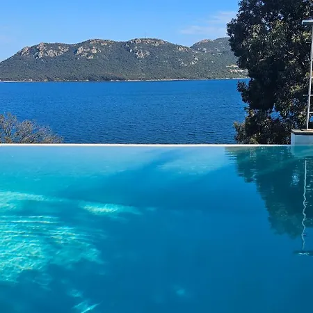 Hébergement de vacances Marina-piscine Privée-wifi-accès Sporting Club Marina Di Fiori *